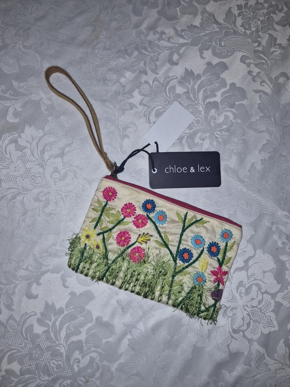 Chloe & Lex Cream Floral Embroidered Wristlet Key & Card Holder